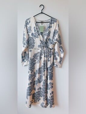 H&M Cream Floral Midi Wrap Dress with Blue Print size M